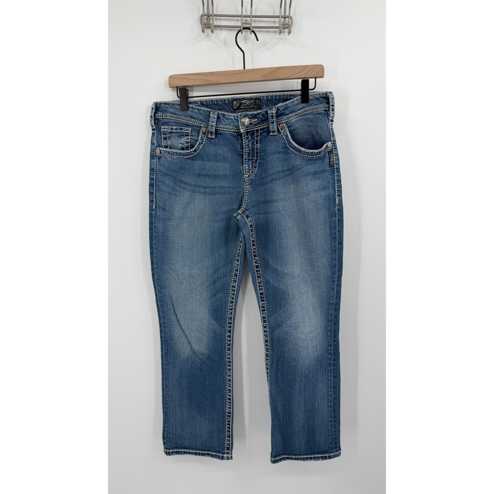 Silver Jeans Co Natsuki‎ Capri Jeans Women's Size 31 Medium Wash Distressed